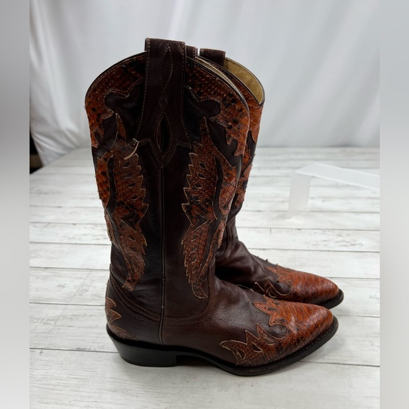 Frye Women’s Western Alligator Leather CowBoy Boots Size 9B - Picture 7 of 11